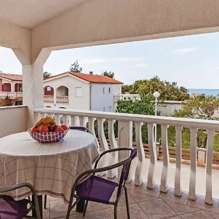 Appartamento Hak - Two Bedroom With Terrace And Sea View
